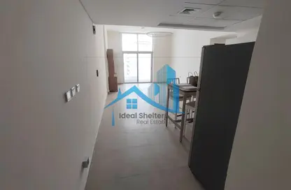 Apartment - 2 Bedrooms - 3 Bathrooms for rent in Azizi Star - Al Furjan - Dubai