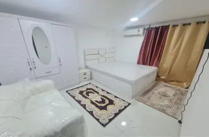 Room / Bedroom image for: Apartment - 1 Bathroom for rent in Muroor Area - Abu Dhabi, Image 1