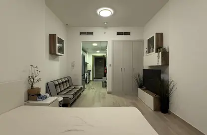 Apartment - Studio - 1 Bathroom for rent in Bloom Heights B - Bloom Heights - Jumeirah Village Circle - Dubai