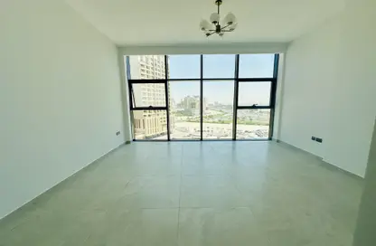 شقة - 2 غرف نوم - 3 حمامات للايجار في سما الجداف - الجداف - دبي