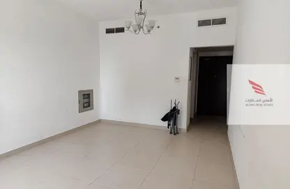 شقة - غرفة نوم - 2 حمامات للايجار في برج النعيمية 1 - أبراج النعيمية - النعيمية - عجمان