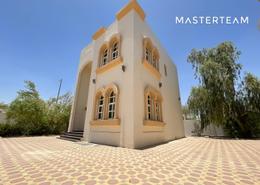 Villa - 3 bedrooms - 4 bathrooms for rent in Hai Al Musalla - Al Mutawaa - Al Ain