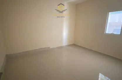 شقة - غرفة نوم - 1 حمام للايجار في شارع التعاون الجديد - التعاون - الشارقة