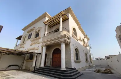 فيلا - 5 غرف نوم - 8 حمامات للايجار في حوشي 1 - حوشي - البادي - الشارقة