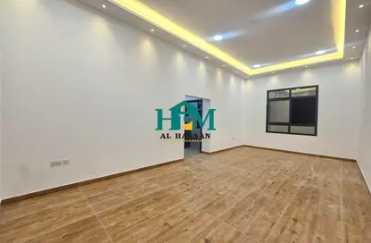 شقة - 2 غرف نوم - 2 حمامات للايجار في مدينة الرياض - أبوظبي