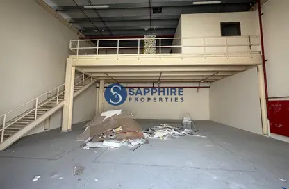 Warehouse - Studio - 1 Bathroom for rent in Al Sajaa Industrial - Al Sajaa - Sharjah