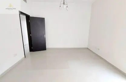 Apartment - 3 Bedrooms - 4 Bathrooms for rent in Smark 4 - Al Nahda 1 - Al Nahda - Dubai