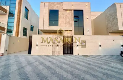 Villa - 5 Bedrooms - 7 Bathrooms for sale in Al Yasmeen 1 - Al Yasmeen - Ajman