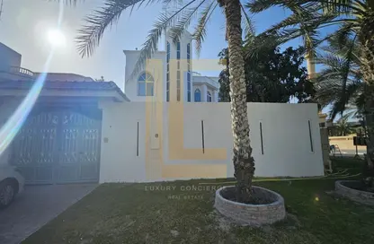 Villa - 7 Bedrooms - 7 Bathrooms for sale in Al Manara - Dubai