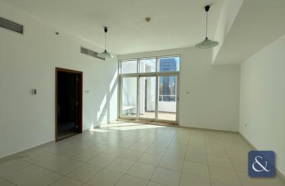 Apartment - 2 Bedrooms - 2 Bathrooms for rent in Cascades Tower - Dubai Marina - Dubai