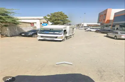 أرض - استوديو للبيع في المنطقة الصناعية رقم 4 - المنطقة الصناعية بالشارقة - الشارقة