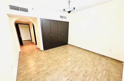 Apartment - 1 Bedroom - 2 Bathrooms for rent in Muwaileh 29 Building - Muwaileh - Sharjah