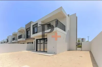 Villa - 4 Bedrooms - 4 Bathrooms for rent in Greenviews 2 - EMAAR South - Dubai South (Dubai World Central) - Dubai