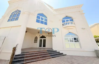 فيلا - 4 غرف نوم - 6 حمامات للايجار في زاخر - العين