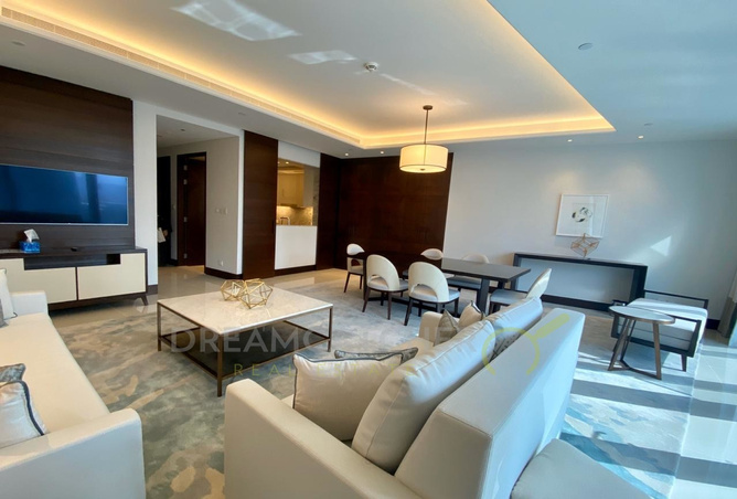 Middle Unit | Burj Khalifa View - ref dreamcatcher-2380839 | Property Finder