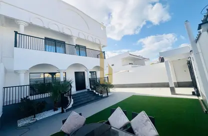 فيلا - 6 غرف نوم - 6 حمامات للايجار في فلل جميرا 3 - جميرا 3 - جميرا - دبي