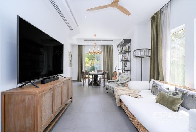 15353945 - Property Image 2