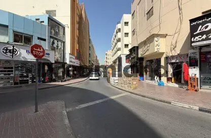 عمارة بالكامل - استوديو للبيع في البطين - الراس - ديرة - دبي