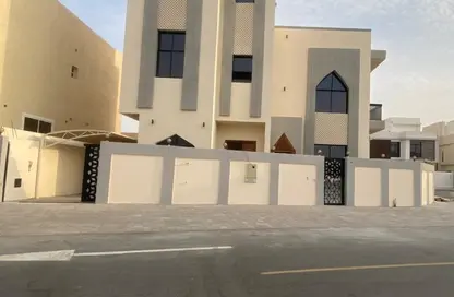فيلا - 5 غرف نوم - 7 حمامات للبيع في الزاهية جاردنز - الزاهية - عجمان