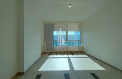 Apartment - 2 Bedrooms - 3 Bathrooms for rent in Hamdan Street - Abu Dhabi