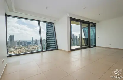 Empty Room image for: Apartment - 3 Bedrooms - 4 Bathrooms for rent in Burj Vista 1 - Burj Vista - Downtown Dubai - Dubai, Image 1