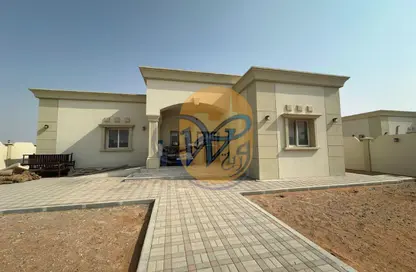 Villa - 3 Bedrooms - 5 Bathrooms for rent in Al Riffa - Ras Al Khaimah