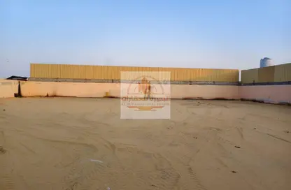 أرض - استوديو للايجار في الصجعة الصناعية - آلصجعه - الشارقة