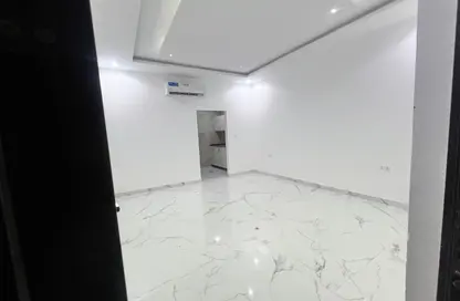 Apartment - Studio - 1 Bathroom for rent in Madinat Al Riyad - Abu Dhabi