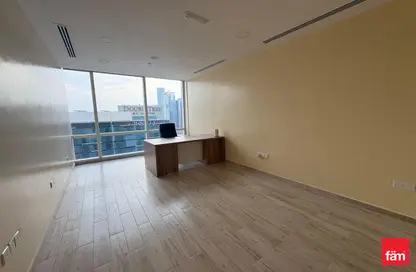 Office Space - Studio for rent in Tamani Art Tower - Business Bay - Dubai