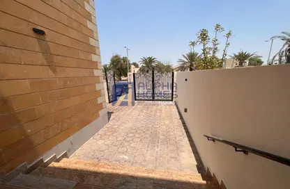 Terrace image for: Villa - 6 Bedrooms for rent in Binal Jesrain - Between Two Bridges - Abu Dhabi, Image 1