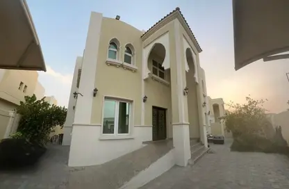 Villa - 4 Bedrooms - 4 Bathrooms for rent in Al Quoz 2 - Al Quoz - Dubai