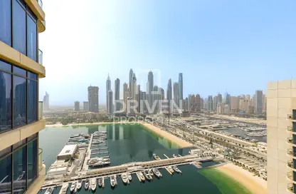 شقة - 2 غرف نوم - 3 حمامات للايجار في مارينا فيستا - إعمار بيتشفرونت - دبي هاربور - دبي