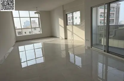 Apartment - 3 Bedrooms - 4 Bathrooms for rent in Al Rumailah building - Al Rumailah 2 - Al Rumaila - Ajman