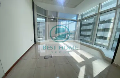Office Space - Studio - 4 Bathrooms for rent in Khalidiya Centre - Cornich Al Khalidiya - Al Khalidiya - Abu Dhabi