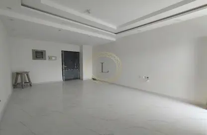 Office Space - Studio for rent in Hai Al Murabbaa - Central District - Al Ain