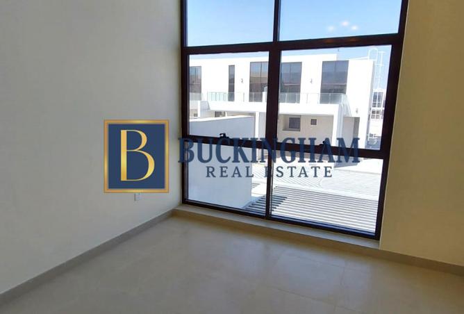 15831402 - صورة العقار 3