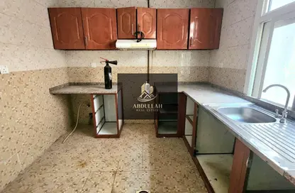 Apartment - 2 Bedrooms - 1 Bathroom for rent in Muwaileh Commercial - Sharjah