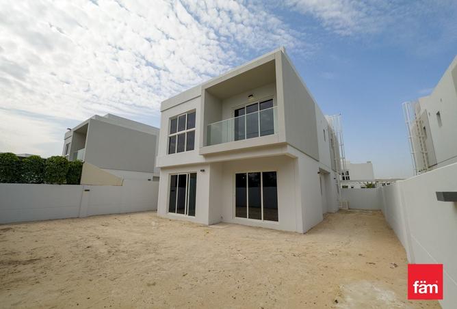 Villa - 5 Bedrooms - 6 Bathrooms for rent in Arabella Townhouses 3 - Arabella Townhouses - Mudon - Dubai