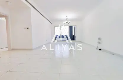 Apartment - 2 Bedrooms - 3 Bathrooms for rent in Ghaya Residence - Sheikh Zayed Road - Dubai