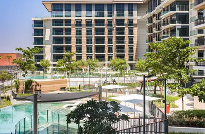 Apartment - 2 Bedrooms - 3 Bathrooms for sale in Central Park Building 1 - Central Park at City Walk - City Walk - Dubai