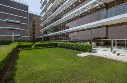 Apartment - 2 Bedrooms - 3 Bathrooms for rent in The 8 - The Crescent - Palm Jumeirah - Dubai