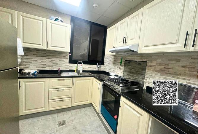 16012211 - Property Image 2