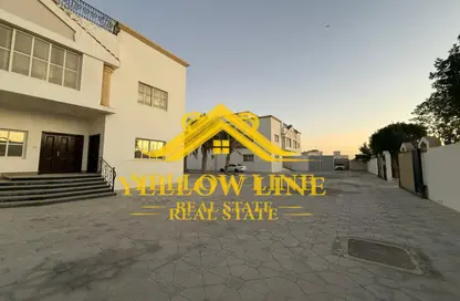 Villa - 6 Bedrooms - 6 Bathrooms for rent in Shakhbout City - Abu Dhabi