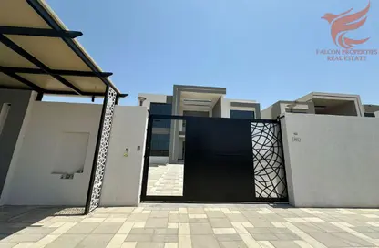 Villa - 6 Bedrooms - 4 Bathrooms for sale in Seih Al Ghubb - Ras Al Khaimah Villa - 6 Bedrooms - 4 Bathrooms for sale in Seih Al Ghubb - Ras Al Khaimah