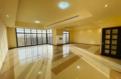 فيلا - 4 غرف نوم - 6 حمامات للايجار في فيلات مدينة خليفة آيه - مدينة خليفة أ - مدينة خليفة - أبوظبي