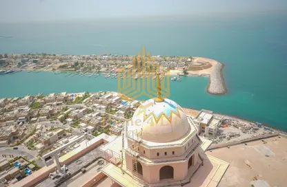 Apartment - 4 Bedrooms - 6 Bathrooms for sale in Fairmont Marina Residences - The Marina - Abu Dhabi
