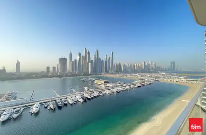 Apartment - 3 Bedrooms - 3 Bathrooms for rent in Palace Beach Residence - EMAAR Beachfront - Dubai Harbour - Dubai