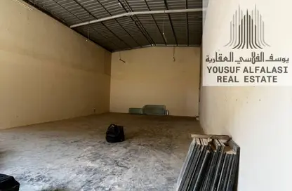 مستودع - استوديو - 1 حمام للايجار في أم الثعوب - أم القيوين