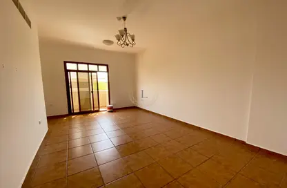 Apartment - 2 Bedrooms - 3 Bathrooms for rent in Bida Bin Ammar - Asharej - Al Ain