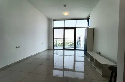 Apartment - Studio - 1 Bathroom for rent in Golf Panorama A - Golf Panorama - DAMAC Hills - Dubai